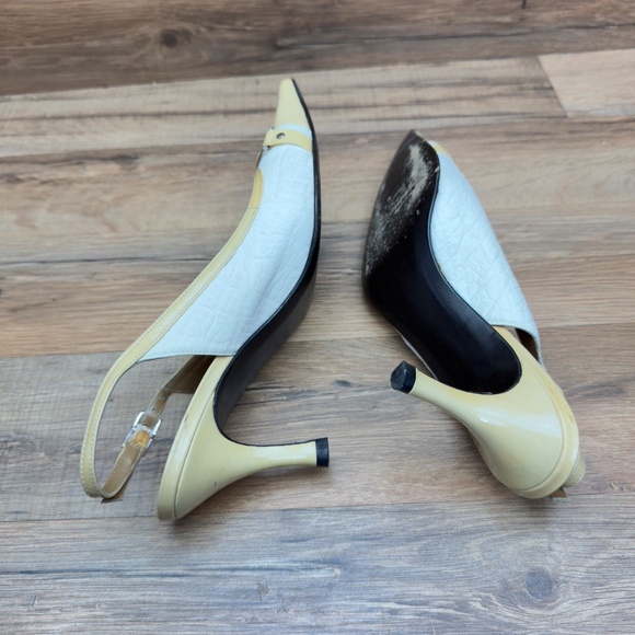 Stuart Weitzman AUTH size 6.5M Chic White and Tan Slingback Heels - Picture 4 of 8